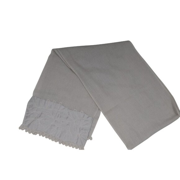 Asta Barrington Barnets NYC Womens Cashmere Scarf Beige Embroidered Fringe - Picture 4 of 7